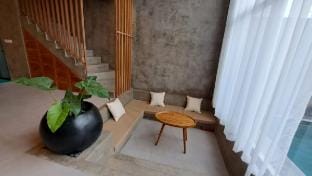 New! Man Cave industrial loft @central berawa Vacation rental in North Kuta
