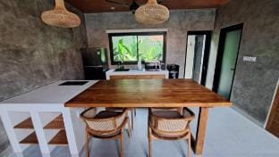New! Man Cave industrial loft @central berawa Vacation rental in North Kuta