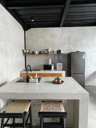 Central Berawa - Industrial Loft with Rooftop Vacation rental in North Kuta