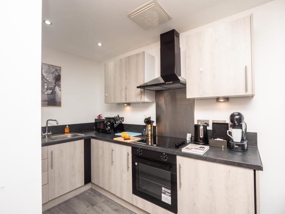 Central Birmingham Apartment - Balcony & Netflix Apartment in Birmingham