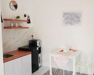 Loteng 19C comfy and spacious room to rent Vacation rental in Bandung