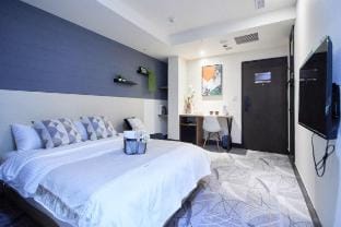 Ximending Double Room No. 114608 [僅限國外旅客入住] Vacation rental in Taipei City