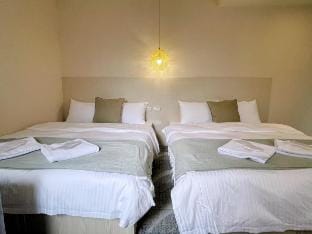 Ximending Quad Room No. 114302 Vacation rental in Taipei City