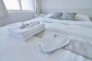 Hankou Street《西門町｜四人房｜捷運6號出口步行10分鐘》54869[僅限國外旅客入住] Vacation rental in Taipei City