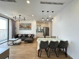 VINHOMES GARDENIA P'stay Apartment in Laos