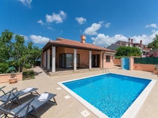 Stylish Villa in Buje with outdoor kitchen Vacation rental in Istria County