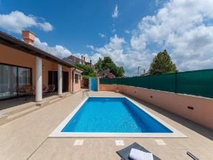 Stylish Villa in Buje with outdoor kitchen Vacation rental in Istria County