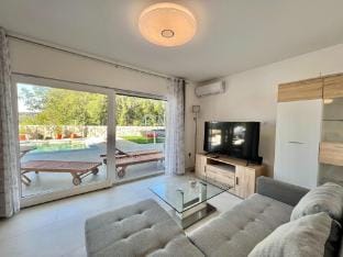 Group holiday villa with pool Vacation rental in Primorje-Gorski Kotar County