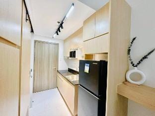 Pristine 1-BR MujiHome  Mandaluyong near Megamall Apartment in Mandaluyong
