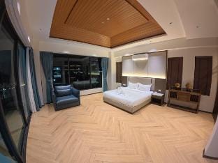 Luxury and private villa Villa in Pattaya City