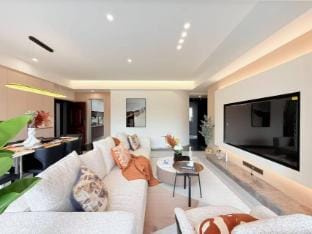 Charming Mount Emei Apartment hosted by a German Couple Apartment in Sichuan