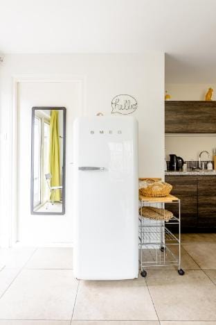 Great Canal Studio - AC,  water view, Free Parking Vacation rental in Amsterdam