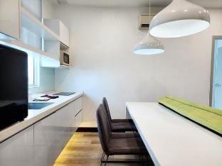 The Tiny Treasure Stay #1BR Apartment in George Town