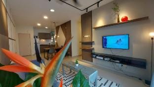 JB Austin 2BR Luxury Condo W Free Park B30 Vacation rental in Johor Bahru