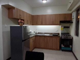 Eve's Urban Haven Two Bedroom Unit near Airport Vacation rental in Las Pinas