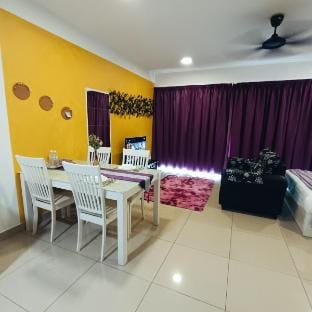Rothschild's Orchid SuiteTrefoil by Samundra Homes Vacation rental in Selangor, Malaysia