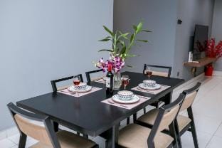 Paradigm Platino MarvellClassic 3BR 10PAX Vacation rental in Johor Bahru