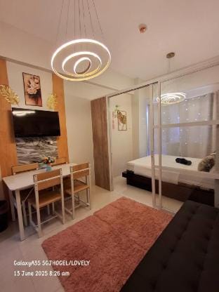 Jars Condosuites Vacation rental in Lapu-Lapu City