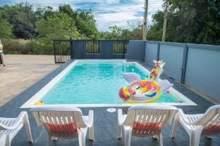 Lunar pool villa Sattahip Vacation rental in Chon Buri Changwat