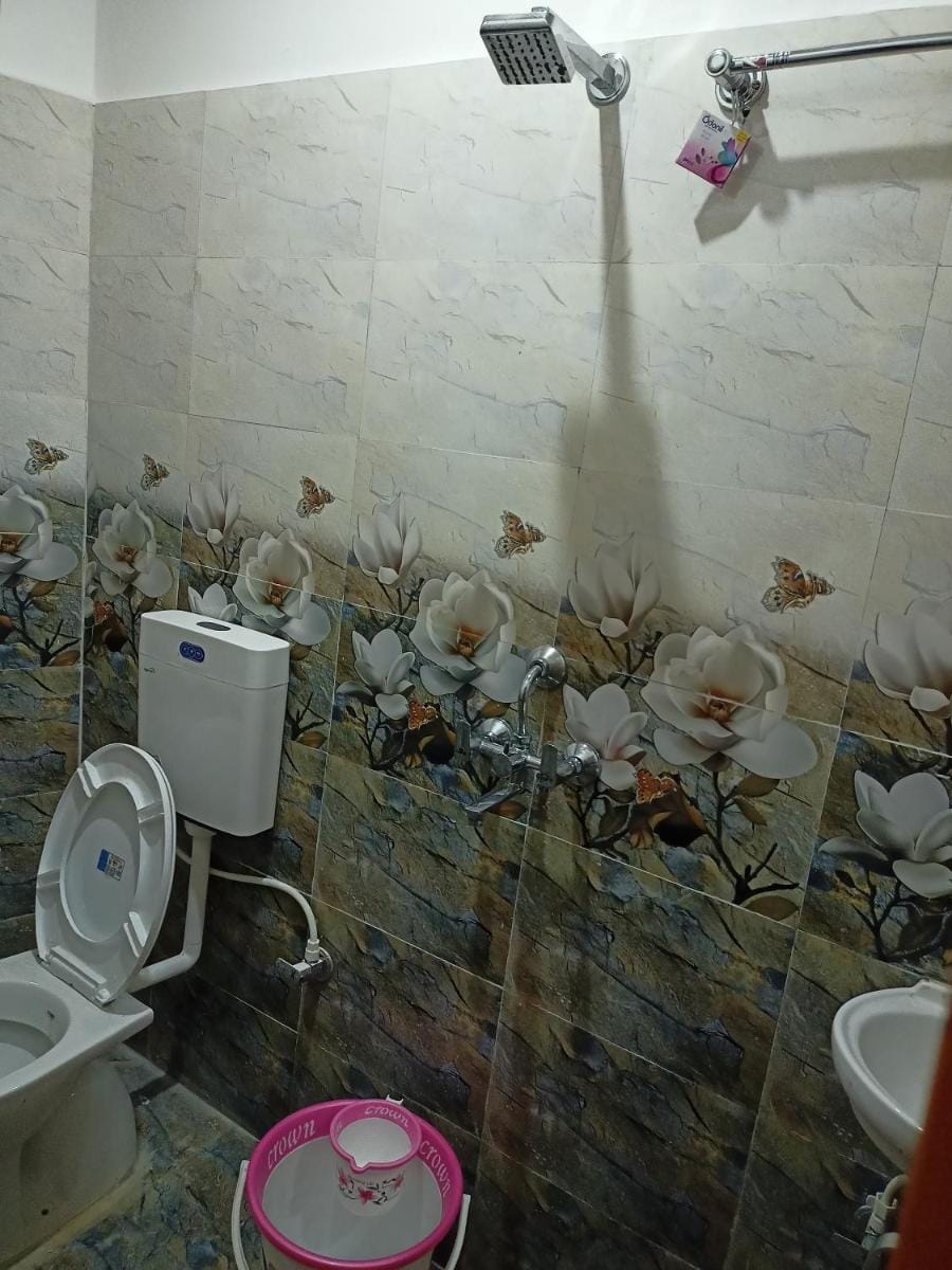 Ramesht paying guest house Vacation rental in Varanasi