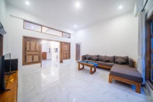 Luxury 4BR Villa 111 Private Pool Villa in Denpasar