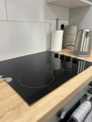 Elegant West Hampstead Stay 3BR Vacation rental in London Borough of Camden