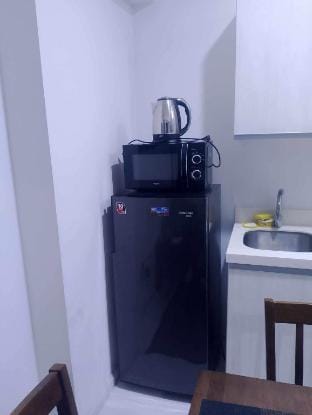 Azure Sunset View  Apartment in Paranaque