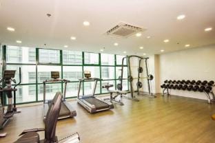 Symphony Tower Quezon City 44sqm - Full glass view Vacation rental in Quezon City