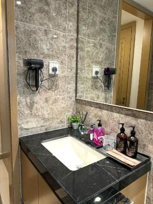 R&F Studio Swimming View By TGW STUDIO Apartment in Johor Bahru