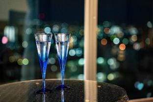 NewOpen！最上階・開放ビュー！那覇空港10分以内/フェリーターミナル・沖縄全域アクセス抜群！ Vacation rental in Naha