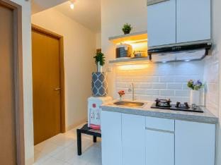 Basic 2BR Apartment Podomoro Golf View By Travelio Apartment in West Java