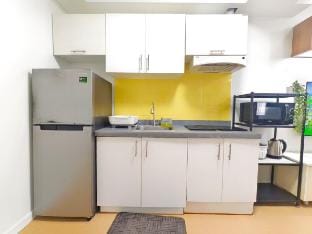 Avida Towers Cebu 2214 T2 IT Park 2 BR Unit Apartment in Lapu-Lapu City