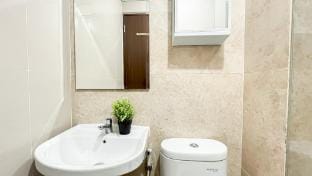 Scandinavian Studio Transpark Cibubur By Travelio Apartment in West Java
