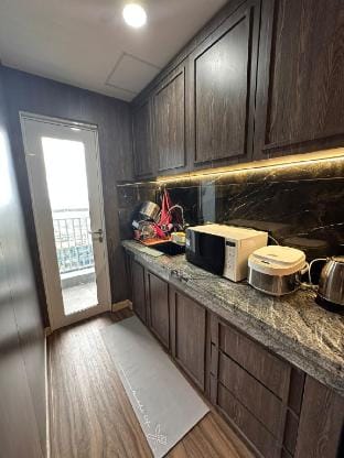 Apartemen Lincoln 2Bedroom Lantai 17 diatas Mall Apartment in Indonesia