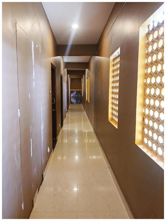 Goroomgo Sriman Palace Near Golden Beach Swargadwar Puri Hotel in Puri