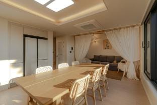 제주 르밸옴므 더 광령숲 Bed and Breakfast in South Korea