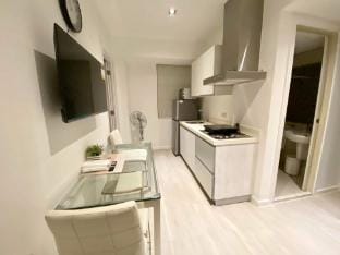 Azure Beachview Group Room Apartment in Paranaque