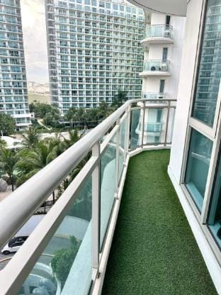 Azure Beachview Group Room Apartment in Paranaque