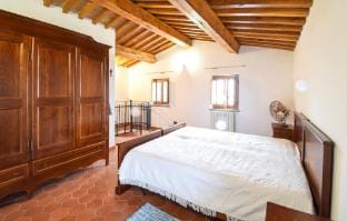 Hillside home with fantastic view - 7 beds - only 1h from Rome Vacation rental in Abruzzo