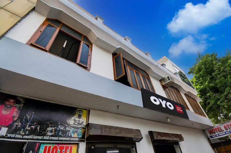 HOTEL O STAY INN Lucknow Airport VIP Terminal Hotel in Lucknow