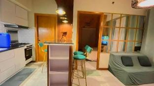Cozy Two bedroom Condo with WiFi and Netflix  Apartment in Marikina