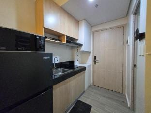Cozy Urban Getaway in SM Marilao | 2BR Netflix +  Vacation rental in Region of Manila