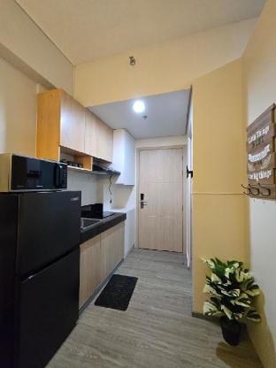 Cozy Urban Getaway in SM Marilao | 2BR Netflix +  Vacation rental in Region of Manila