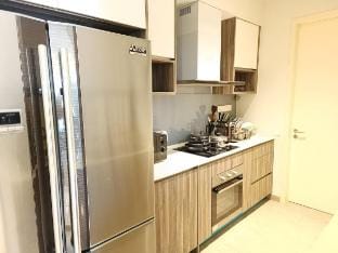 Apt 1-11pax/BKT Jalil/Pool+Gym/7min LRT/YSW Homes Vacation rental in Federal Territory of Kuala Lumpur