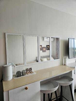 Cozy Studio | Pool, Netflix, Near Mactan Airport Apartment in Lapu-Lapu City