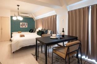 新宿駅徒歩9分の好立地！最大5名様宿泊可能！プリネッツ新宿ビル4F Vacation rental in Shinjuku