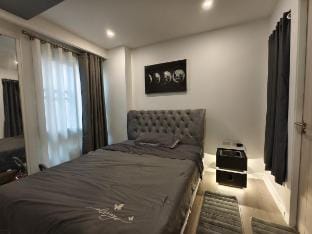 Luxury Poolside Retreat - Seven Seas Resort Vacation rental in Pattaya City