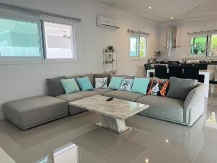 Oasis Happy Home Vacation rental in Hua Hin District