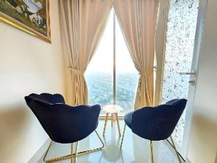 Grand kamala lagoon by LuckyStay 1BR Vacation rental in West Java