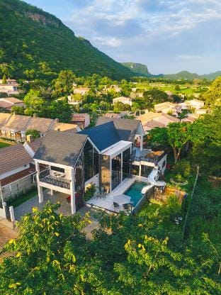 Khunnapat Pool Villa Khaoyai Vacation rental in Laos